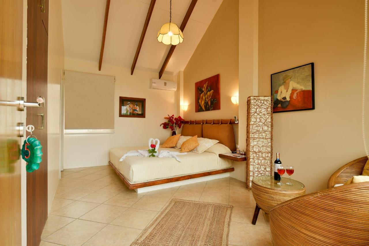 Hotel Boutique Playa Canela Ecuador Salinas  Esterno foto